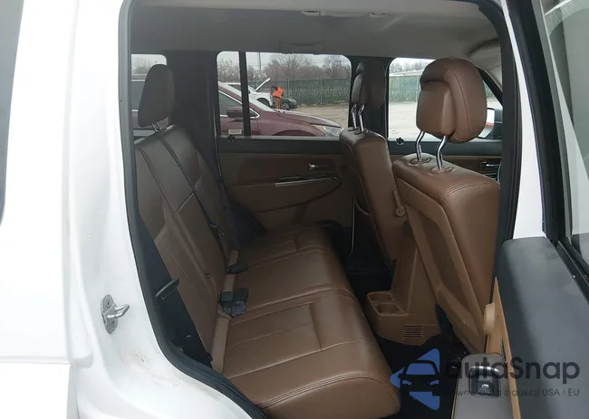 1C4PJMCK9CW152117: 44401531