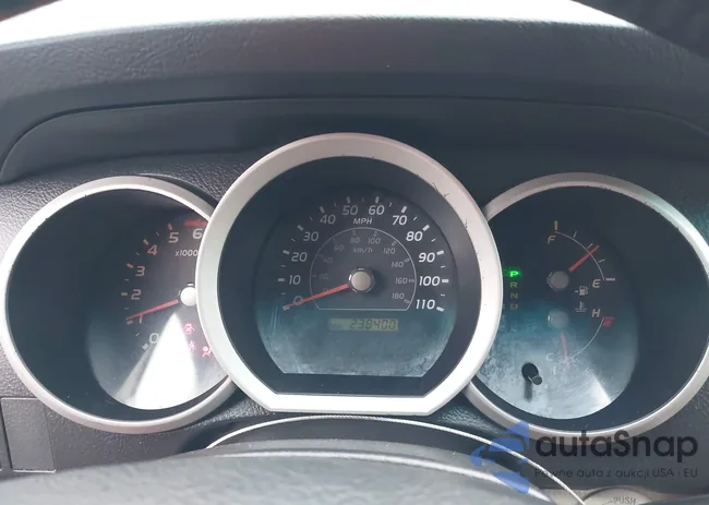 JTEBU14R668063931: 44401754