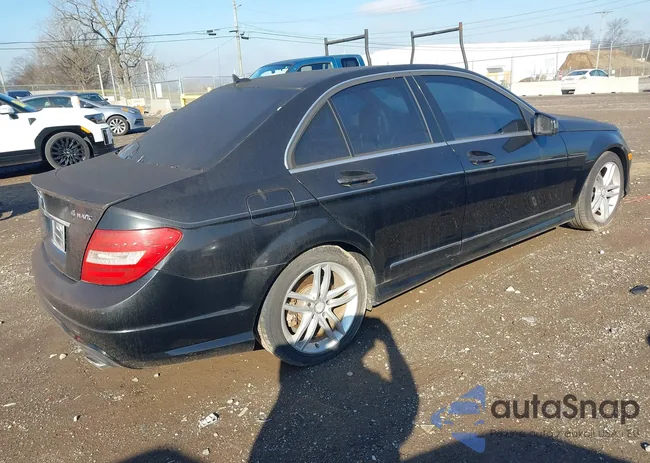 WDDGF8AB0EA933187: 44401758