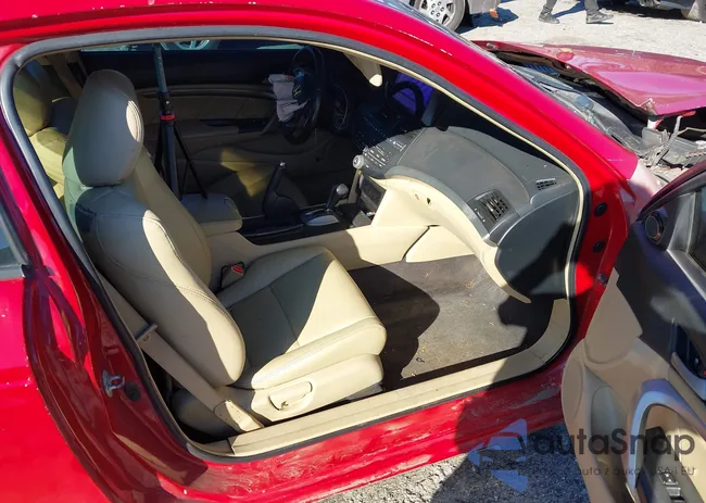 1HGCS12848A000817: 44402835