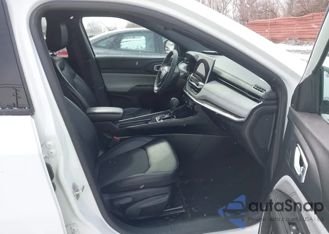 3C4NJDBN6PT523135: 44402923