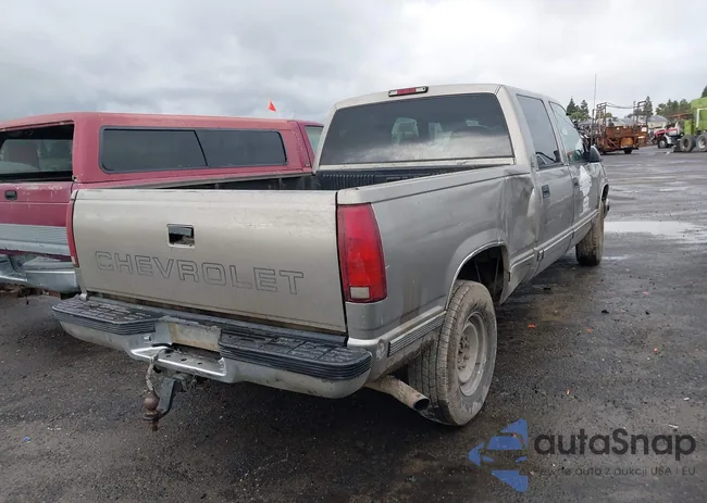 1GCGC23R1YF406051: 44402928