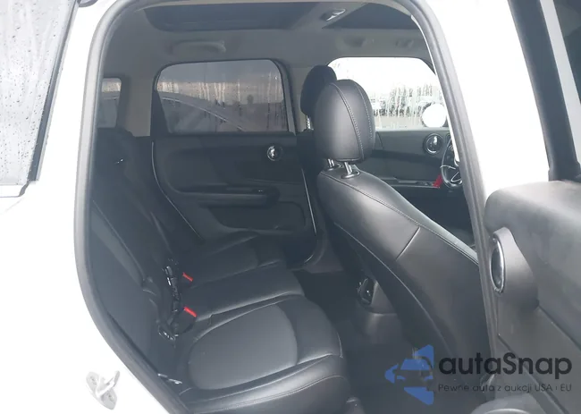 WMZYS7C30J3E08321: 44402934