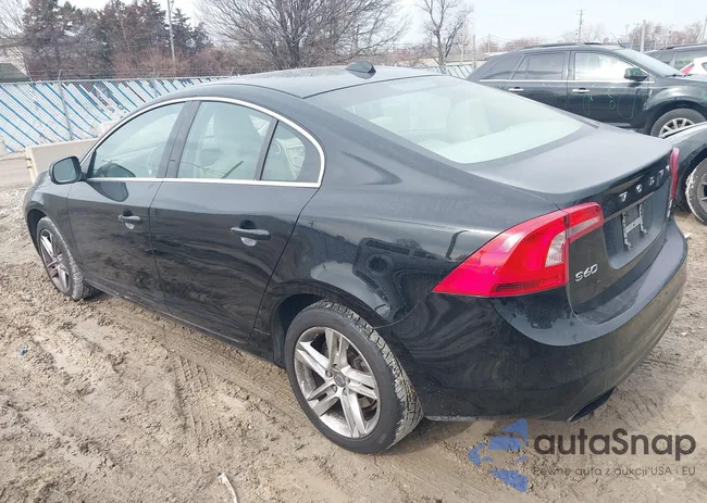 YV1612TK0F2352874: 44402968