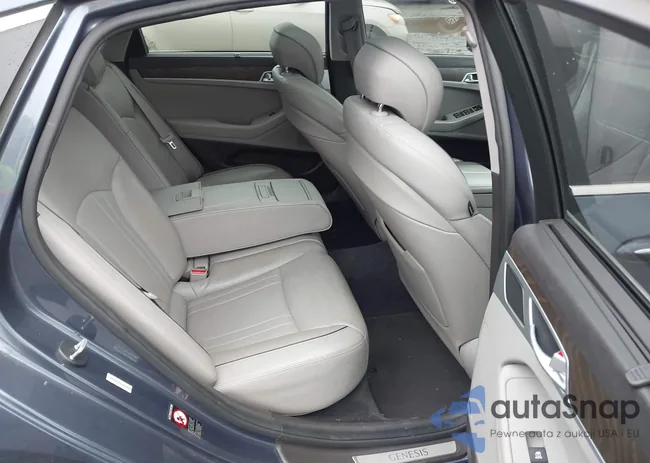 KMHGN4JE5FU038080: 44403046