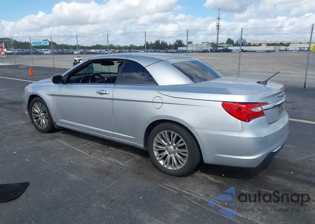 1C3BC7EG2BN530124: 44403077