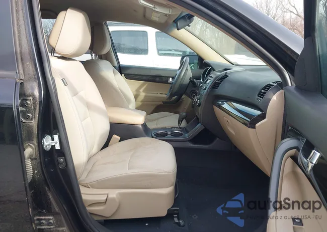 5XYKTCA10BG018309: 44403111