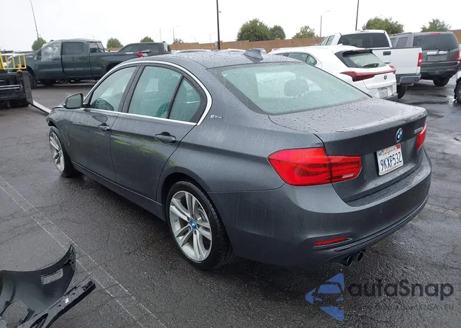 WBA8E1C30HA158731: 44403185