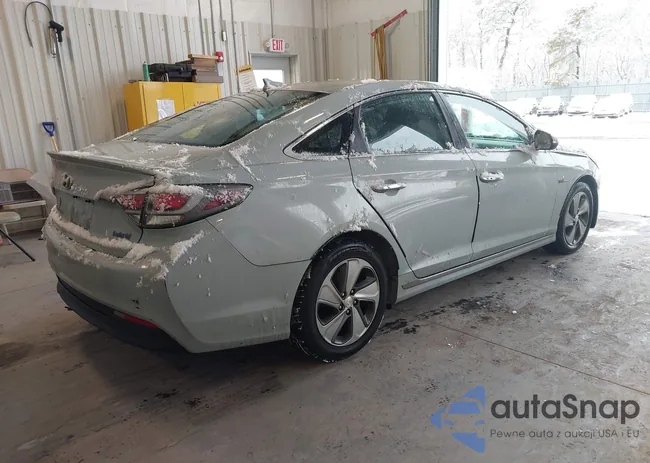 KMHE34L13GA017979: 44403203