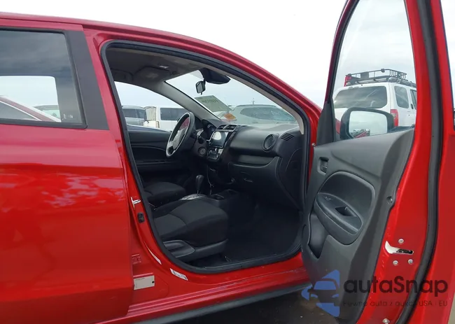 ML32AUHJ4MH006260: 44403209