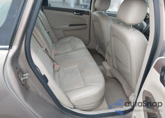 2G1WC58R279382428: 44403224