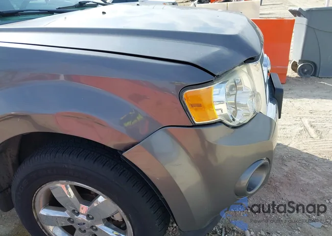 1FMCU94G09KP39705: 44403285