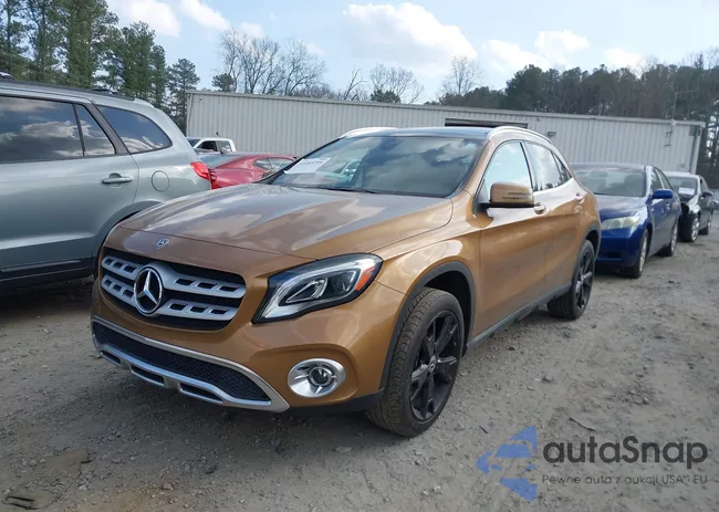 WDCTG4EB3JJ484259: 44403299