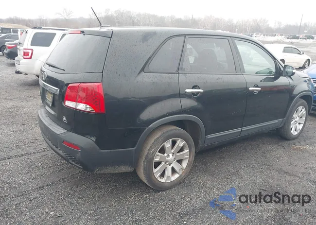 5XYKT4A1XCG275145: 44403300