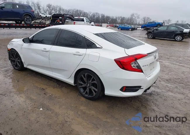 2HGFC2F84KH585711: 44403321