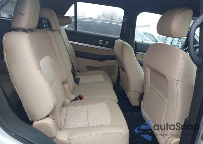 1FM5K8B8XHGD06929: 44403378