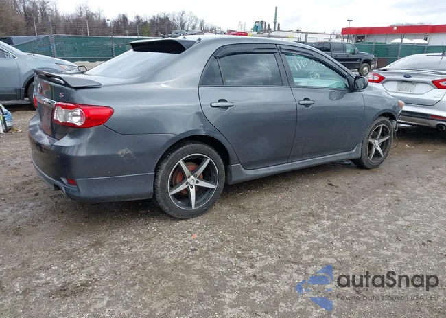 2T1BU4EE0BC753433: 44403389