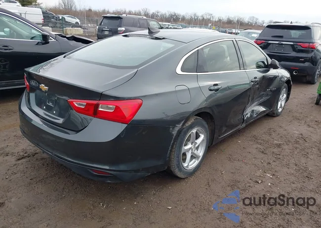 1G1ZB5ST2JF252927: 44403432