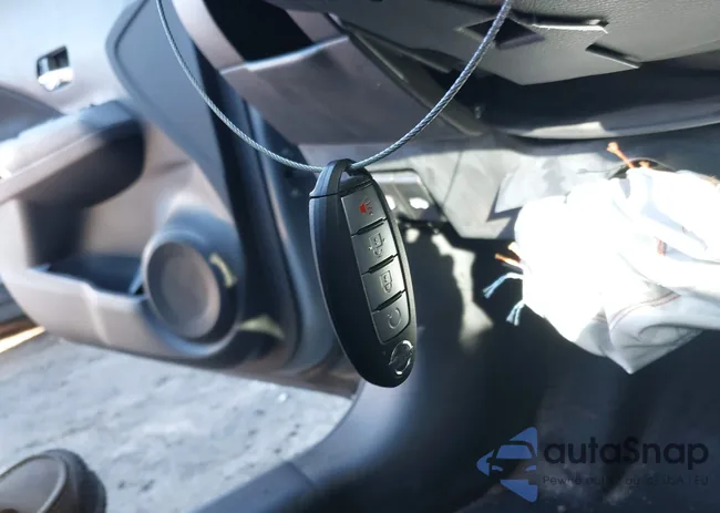 3N1CP5CV2ML513078: 44402440