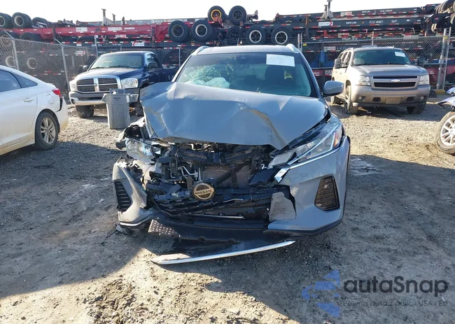 3N1CP5CV2ML513078: 44402440