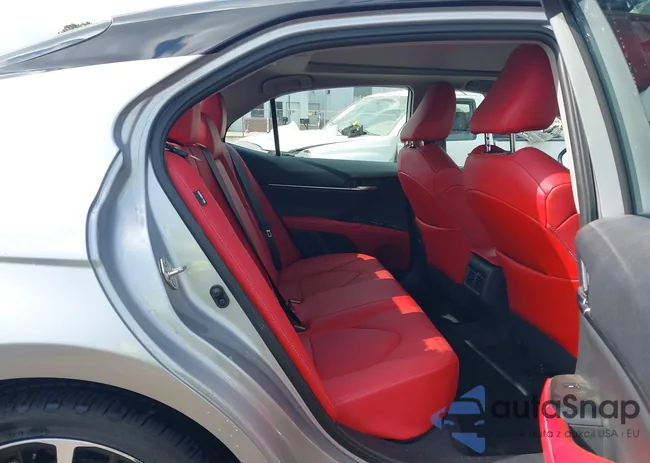 4T1K61BK9LU011406: 44402521