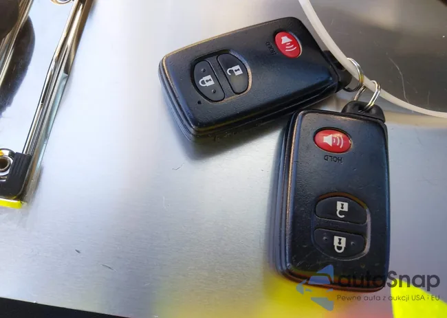 JTDKN3DU0E1752551: 44402553