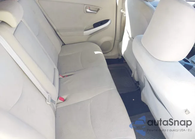 JTDKN3DU0E1752551: 44402553