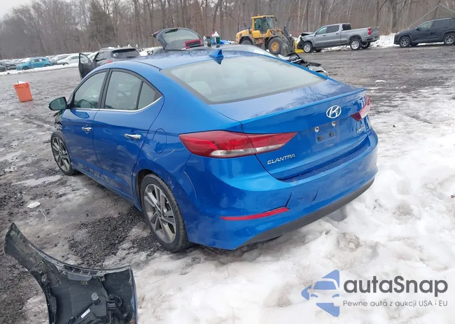 KMHD84LF5HU282458: 44402635