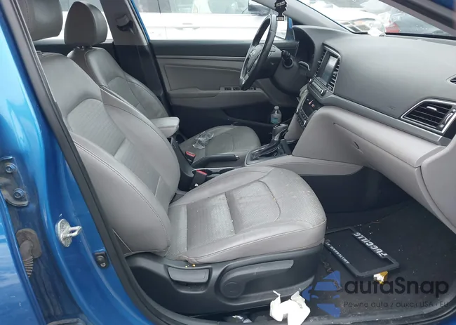 KMHD84LF5HU282458: 44402635