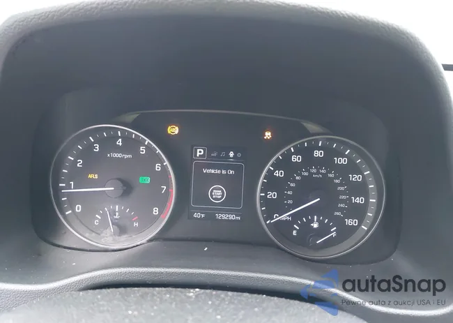 KMHD84LF5HU282458: 44402635