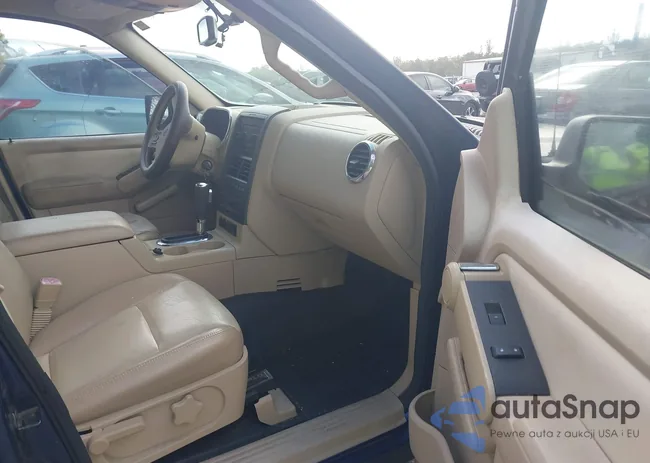 1FMEU538X7UA00305: 44402717