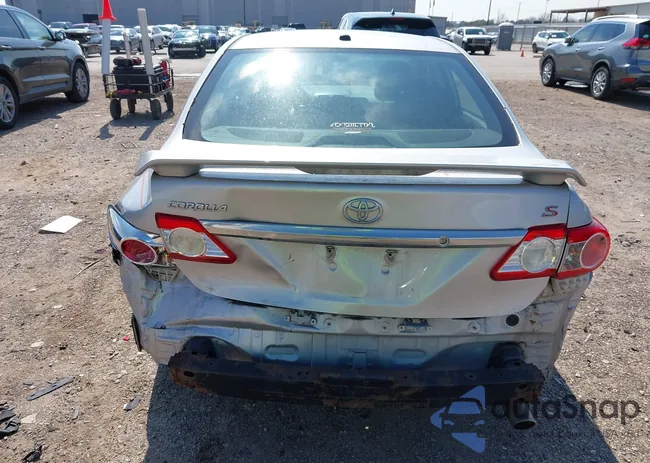 2T1BU4EE4BC659278: 44402747