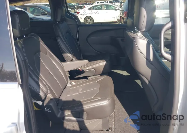 2C4RC1BG6TR178343: 44402768