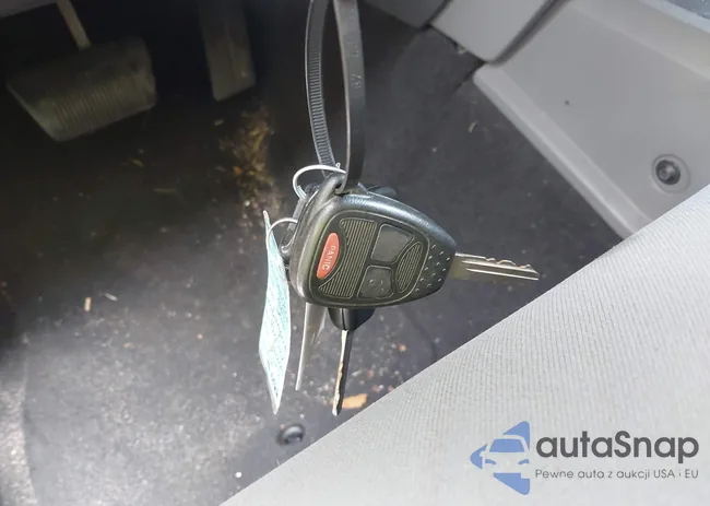 1J4GA39158L566085: 44403833