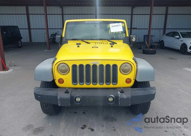 1J4GA39158L566085: 44403833