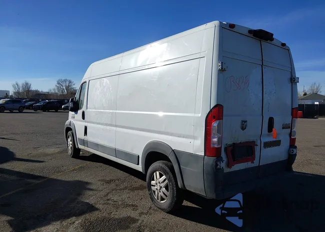 3C6TRVDG5EE115027: 44403835