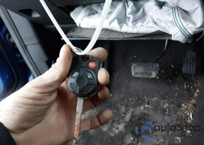 1FMCU0F70HUD99725: 44403855