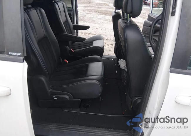 2C4RDGCGXER305788: 44403875