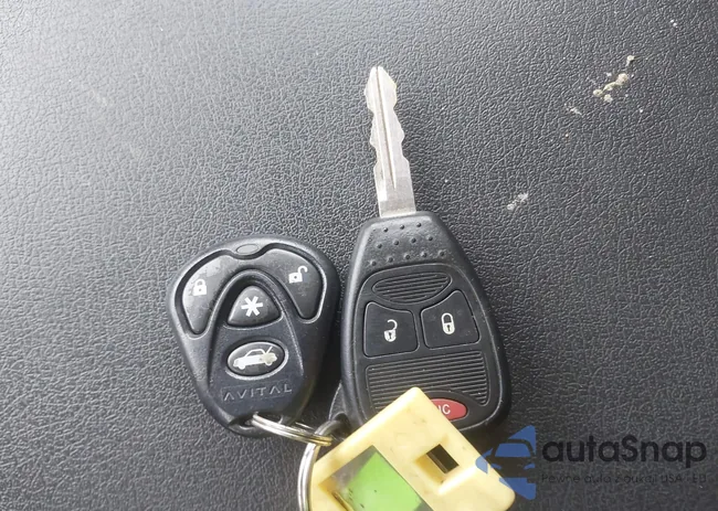 1D8GU28K28W260091: 44403881