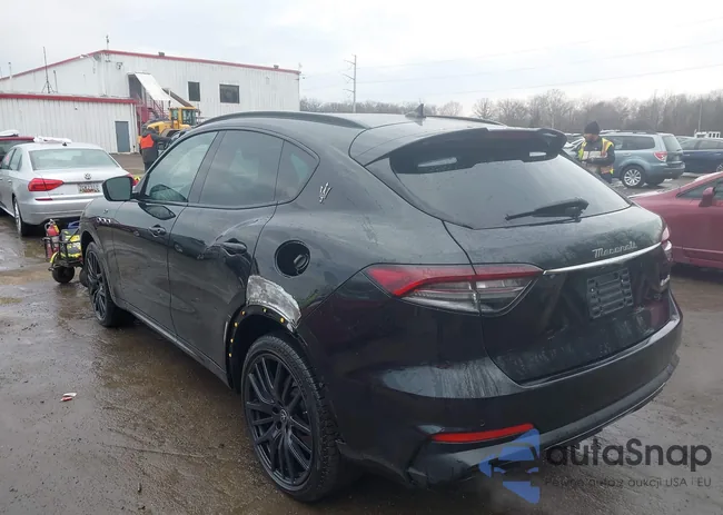 ZN661XUA7NX387632: 44403888