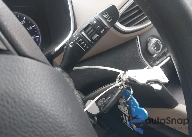 5NMS2CAD6KH077058: 44403982