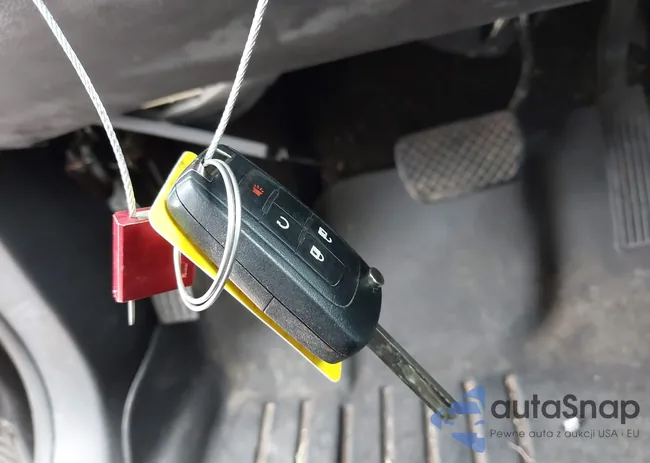 2GNALBEK0E6184329: 44403998