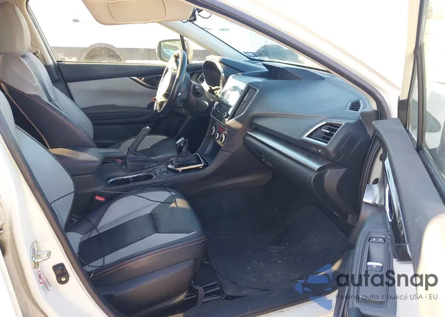 JF2GTAMC0JH215818: 44404036