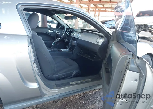 1ZVHT80N595139543: 44404047