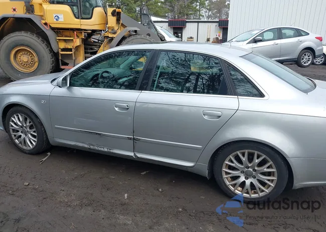 WAUDF78E18A163588: 44404049