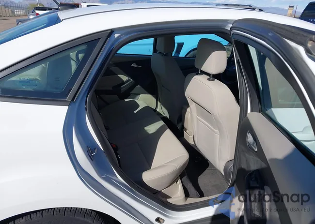 1FADP3F24FL300581: 44404079