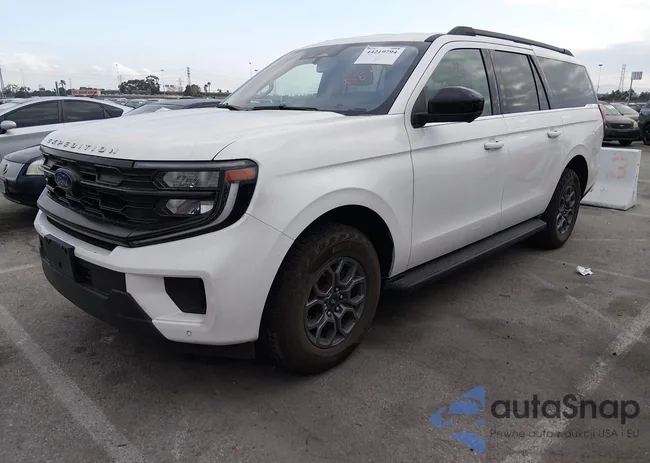 1FMJK1H8XSEA48296: 44404089