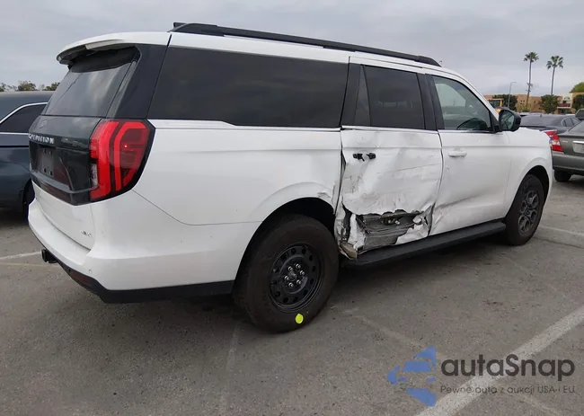 1FMJK1H8XSEA48296: 44404089