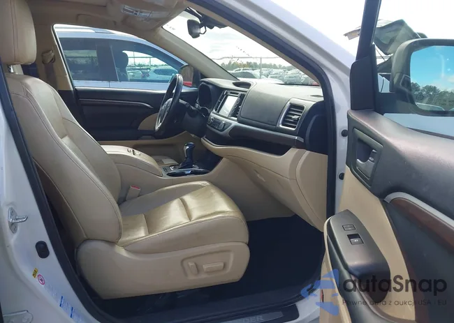 5TDDCRFH9FS010641: 44404096