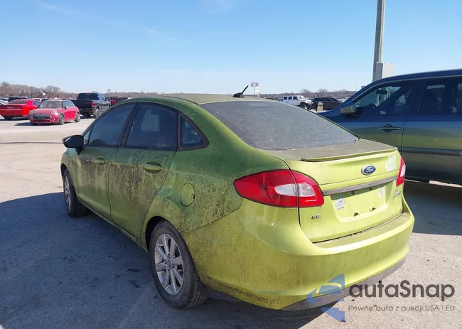 3FADP4BJ6CM180599: 44404113